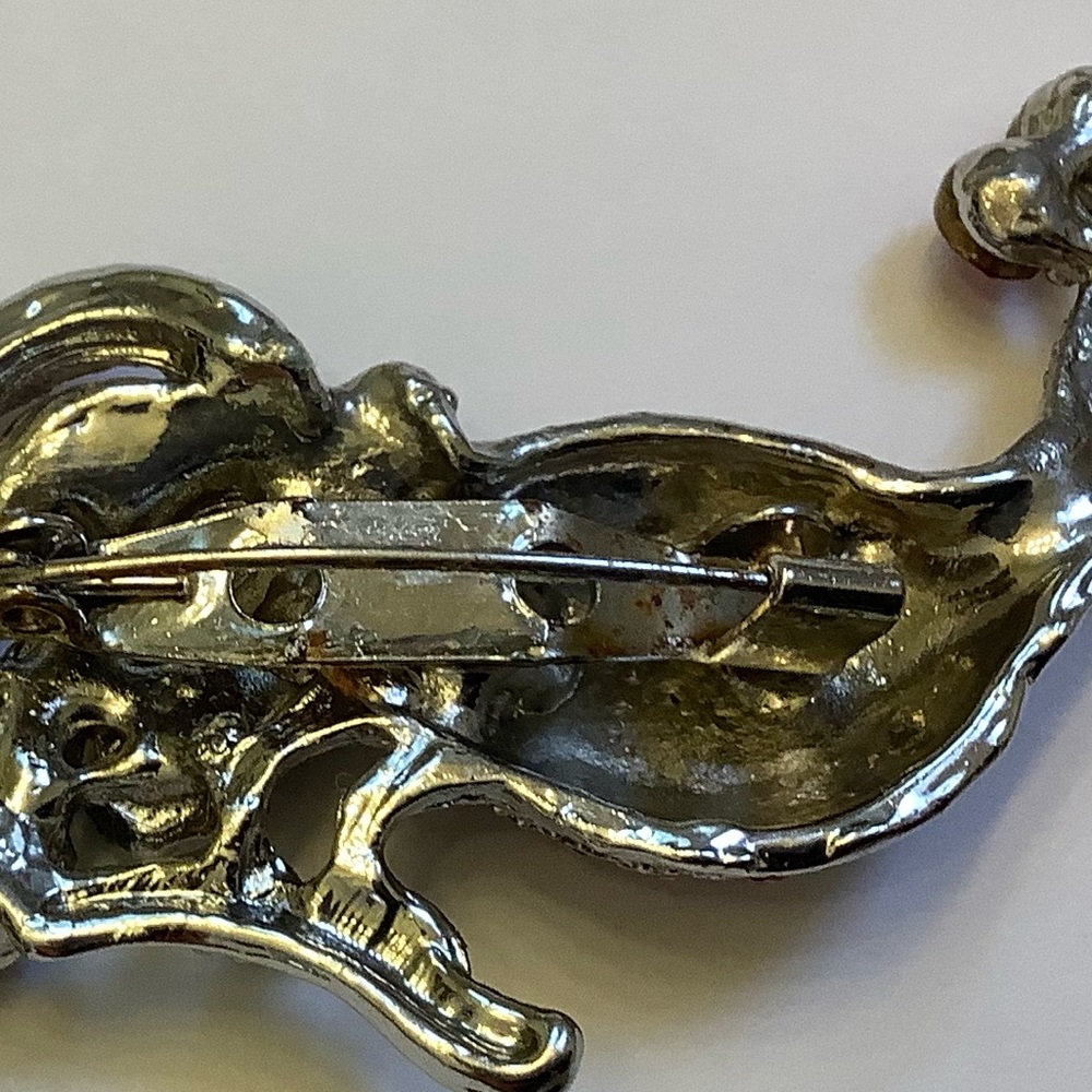 Peacock Brooch - Picture 5 of 7